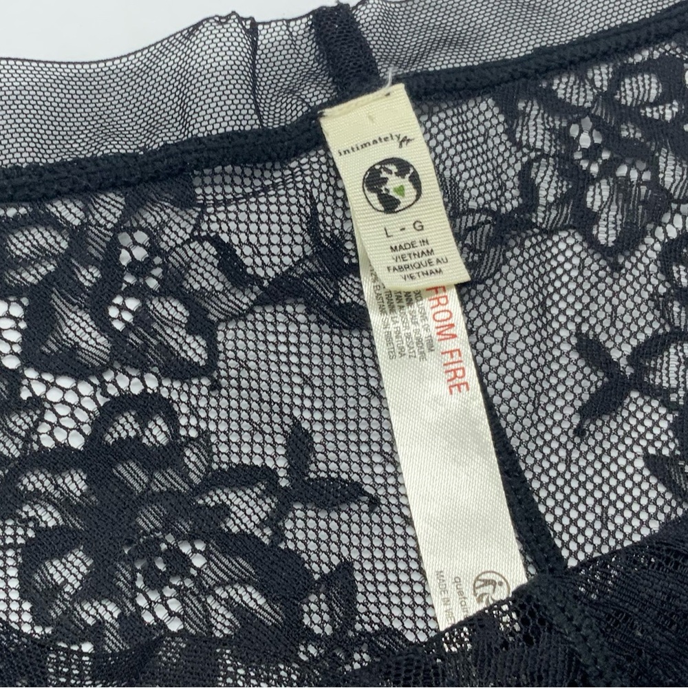 Free People Reya Lace Bikini - Picture 4 of 10